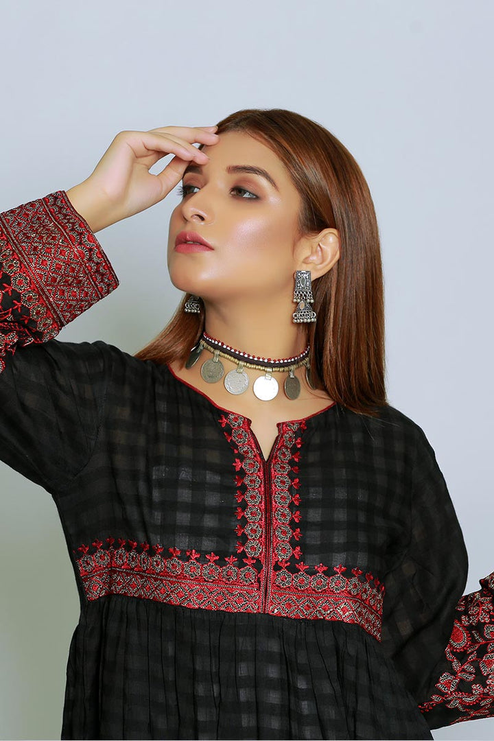 white serene - Jacquard.pk
