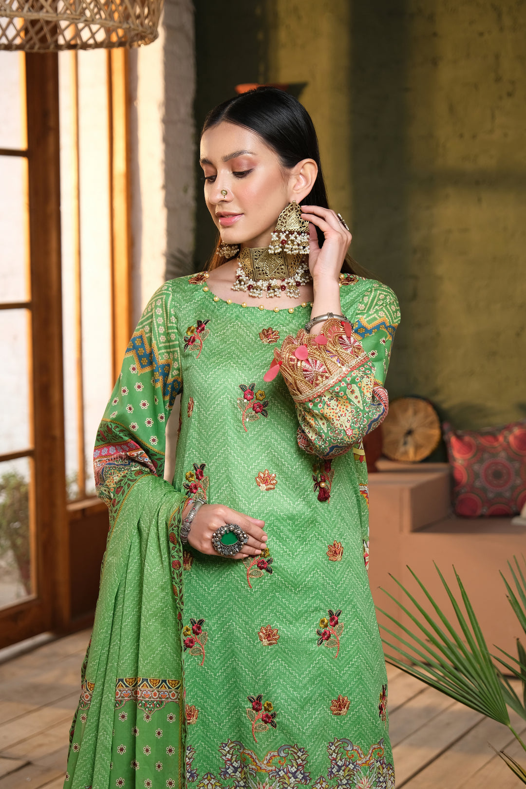 BASM-UNSTITCHED-EMBROIDERED LAWN SUIT