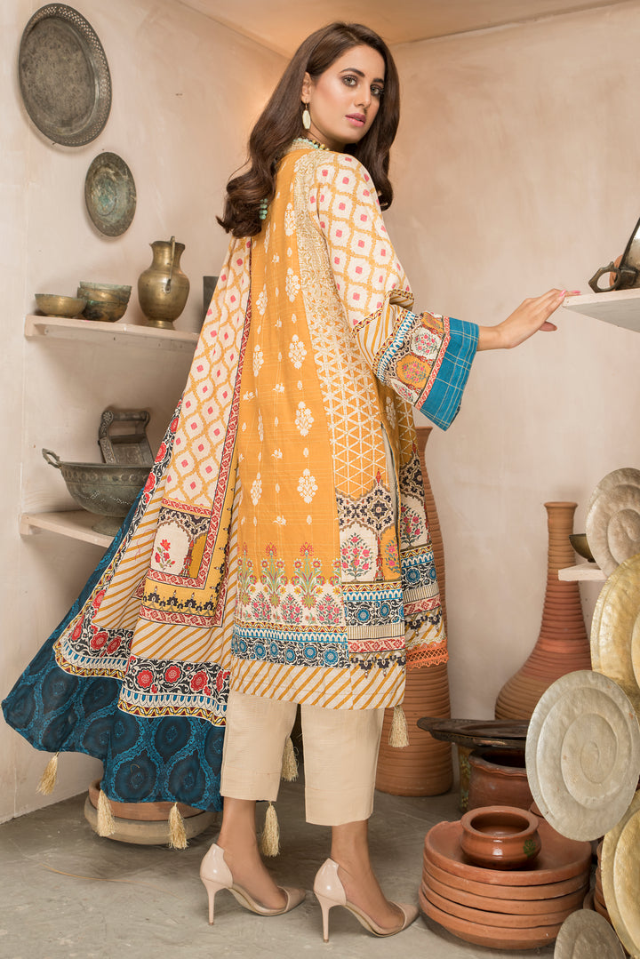 Shahdokht Unstitched Winter collection Masoori slub khaddar by Jacquard Clothing 