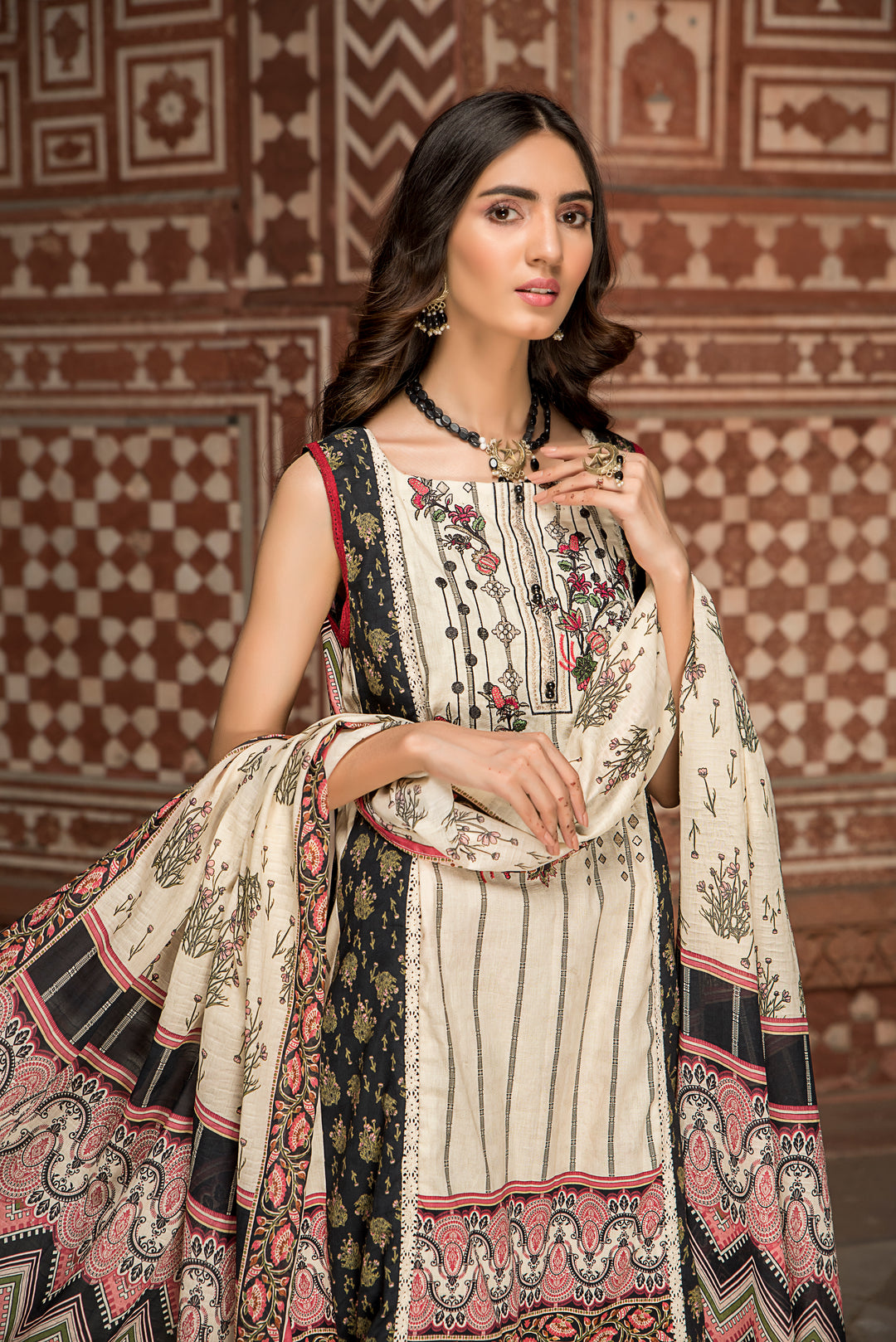 Targini Vol-3 Unstitched collection self jacquard lawn 3pcs summer 2022 by jacquard clothing