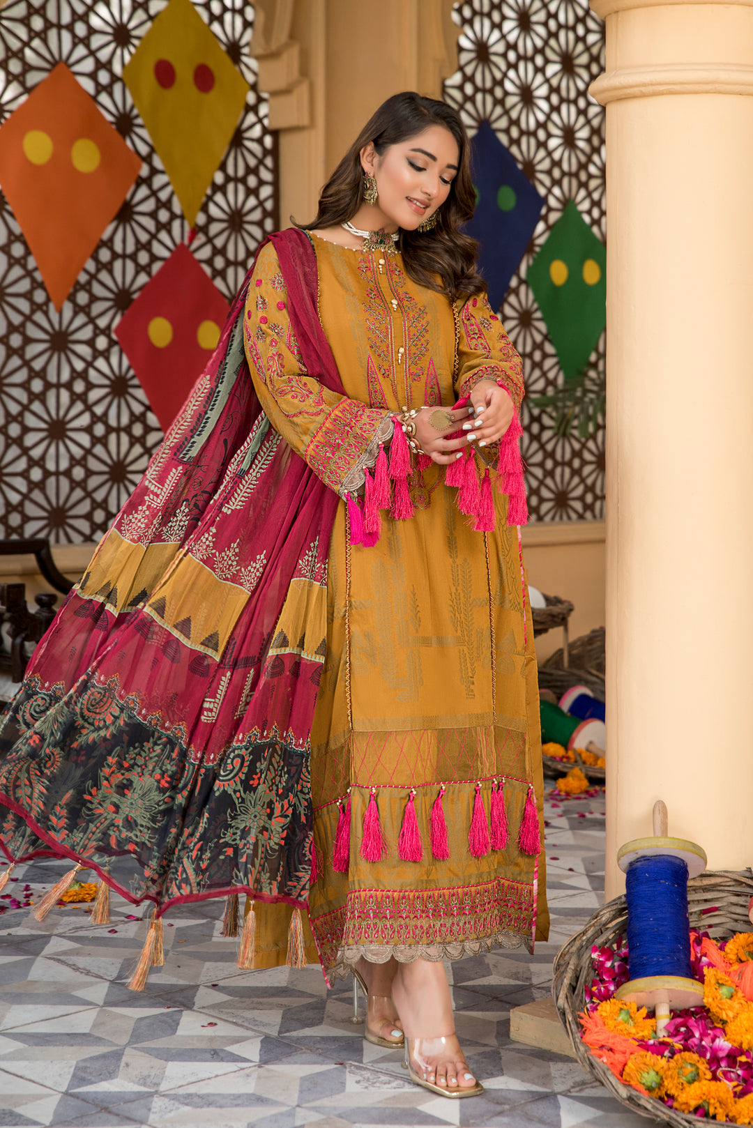 PARWAZ E JUNOON COLLECTION / 3PC / EMBROIDERED LAWN WITH CHIFFON DUPATTA BY JACQUARD CLOTHING