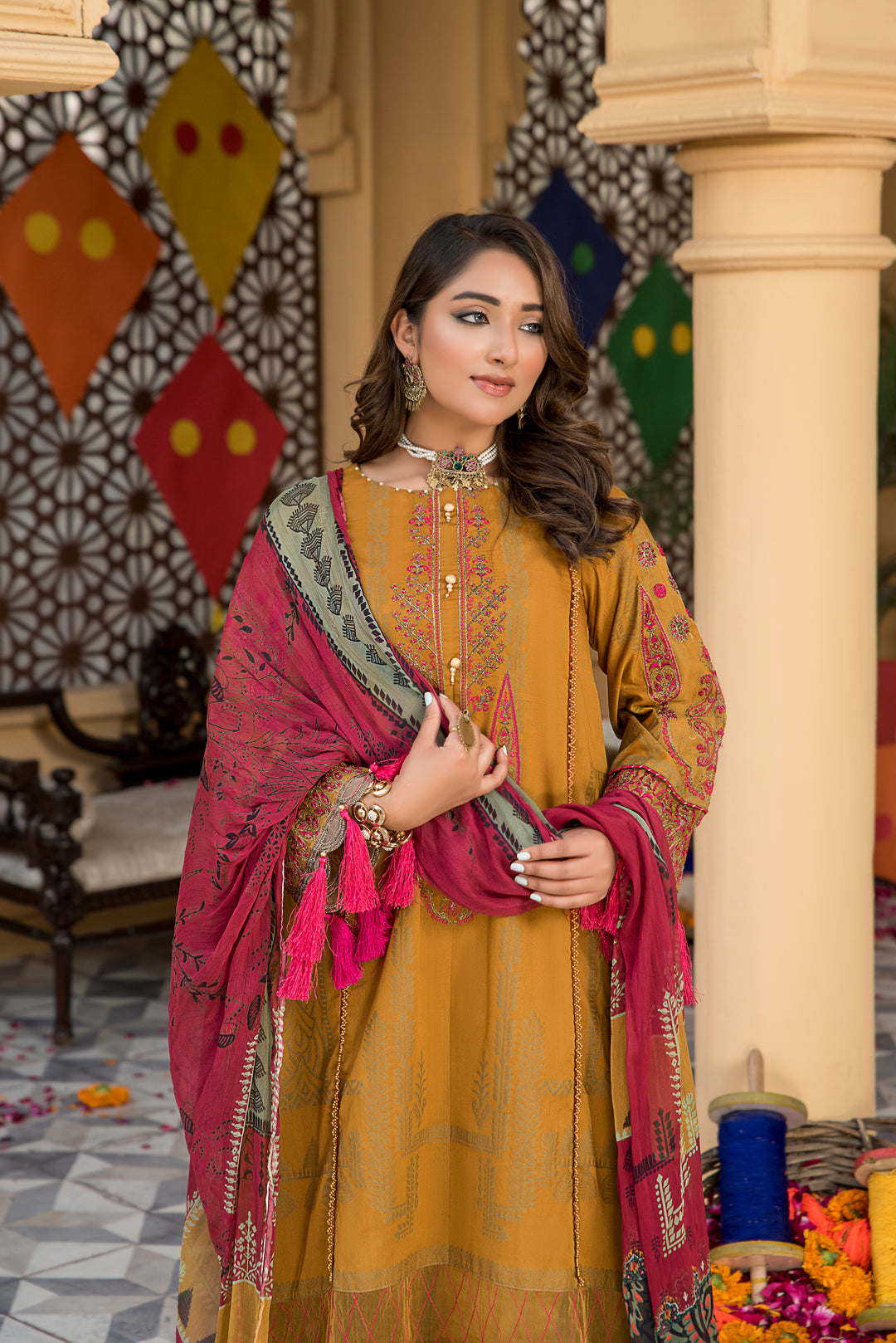 PARWAZ E JUNOON COLLECTION / 3PC / EMBROIDERED LAWN WITH CHIFFON DUPATTA BY JACQUARD CLOTHING