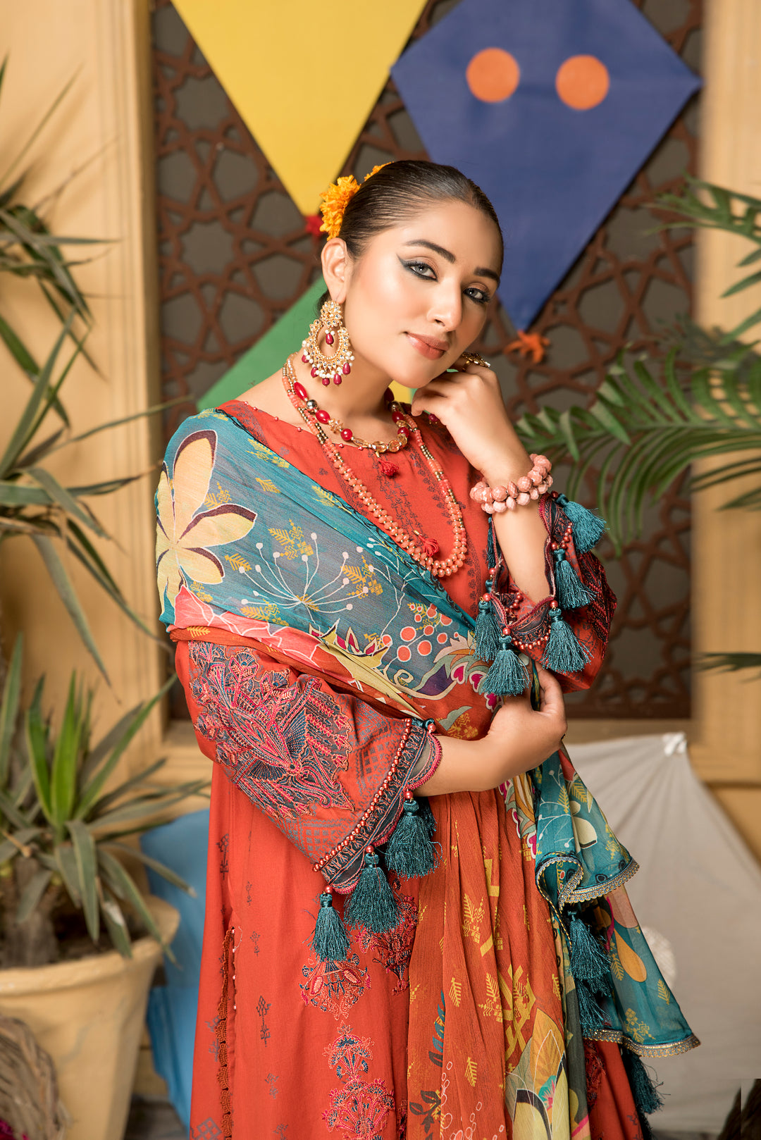 PARWAZ E JUNOON COLLECTION / 3PC / EMBROIDERED LAWN WITH CHIFFON DUPATTA BY JACQUARD CLOTHING