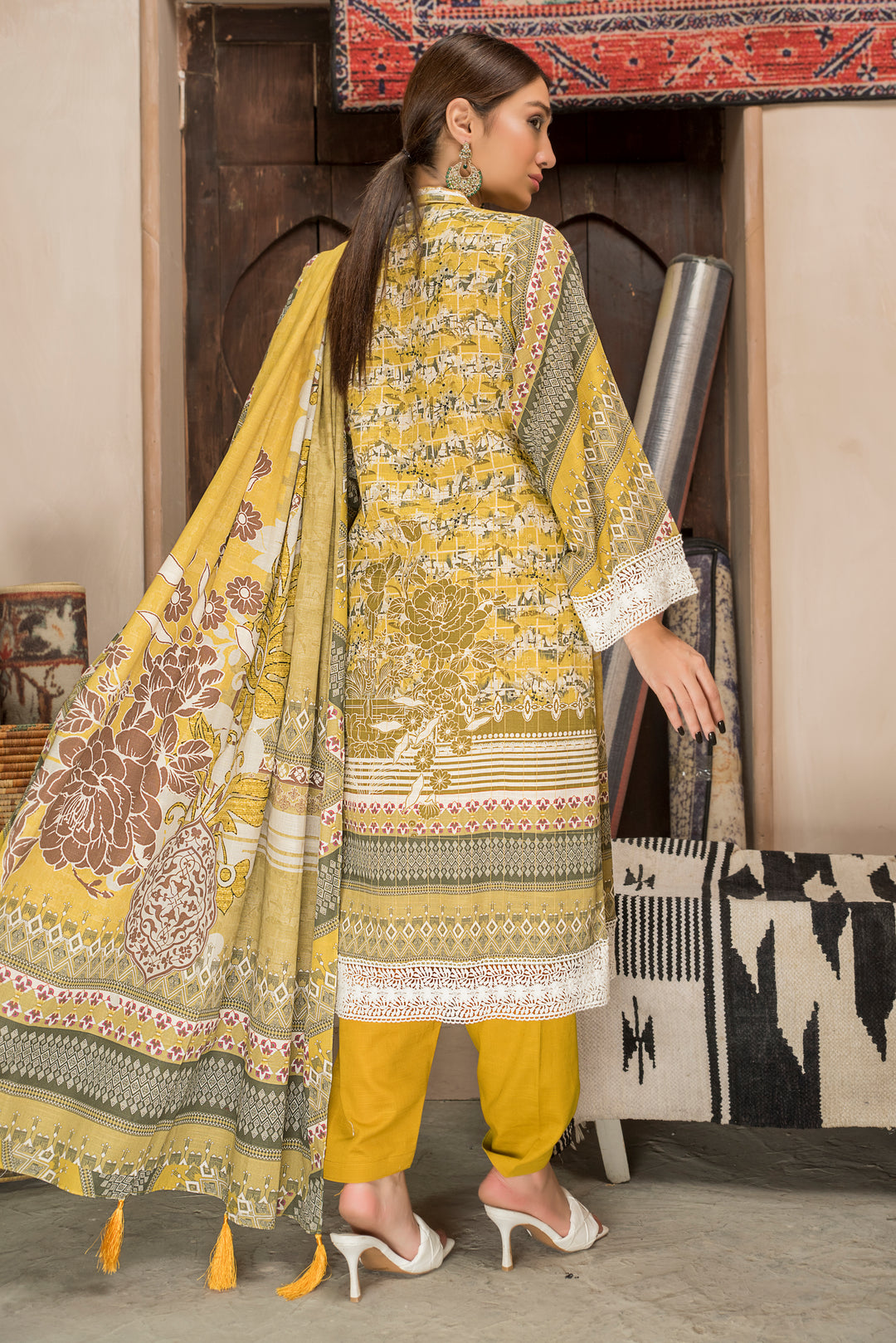 Shahdokht Unstitched Winter collection Masoori slub khaddar by Jacquard Clothing 